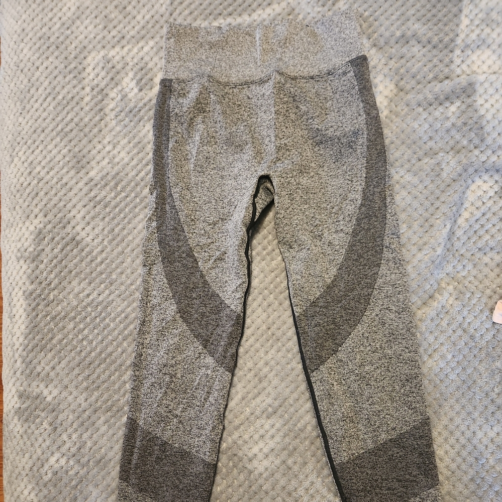 Gray Patterned Leggings
